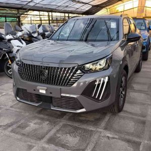 Peugeot 2008 1.2 PureTech 100 S&S Allure KM0 2025