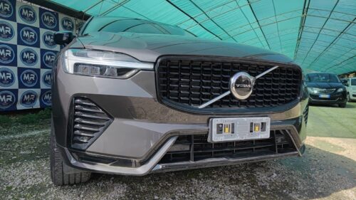 Volvo XC60 B4 (d) AWD automatico Plus Dark NUOVA