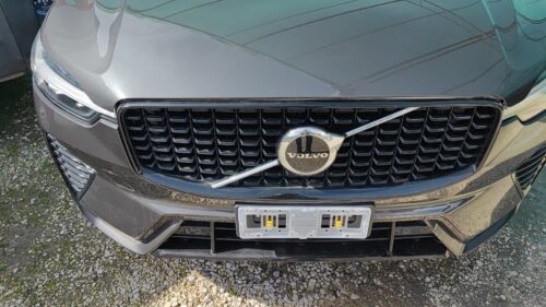 Volvo XC60 B4 (d) AWD automatico Plus Dark NUOVA