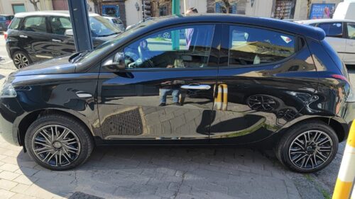 Lancia Ypsilon 1.0 Hybrid Gold 2023 USATO