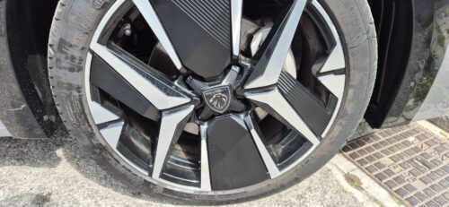 Peugeot 208 PureTech 100 GT 2024 USATO