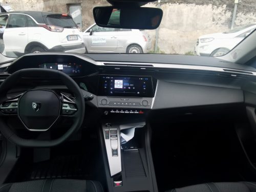 Peugeot 308 Hybrid 100KW STYLE NUOVA