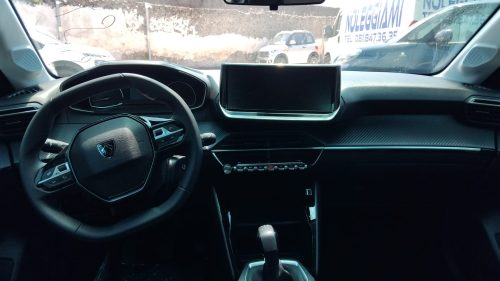 Peugeot 208 1.2 BENZINA STYLE 2025 KM0