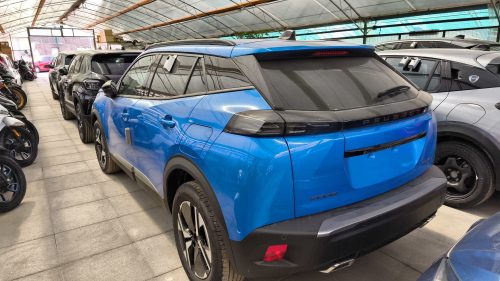 Peugeot 2008 1.2 Hybrid 136CV Allure AUTOMATICA KM0
