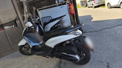PIAGGIO BEVERLY 350 DEL 2017 PER COMMERCIANTI