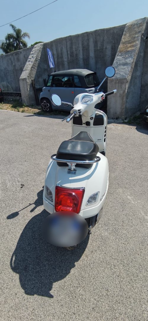 Vespa GTS 300 del 2018 USATO