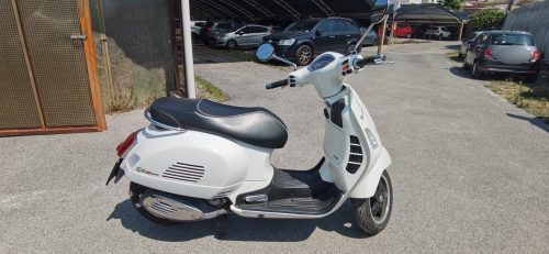 Vespa GTS 300 del 2018 USATO