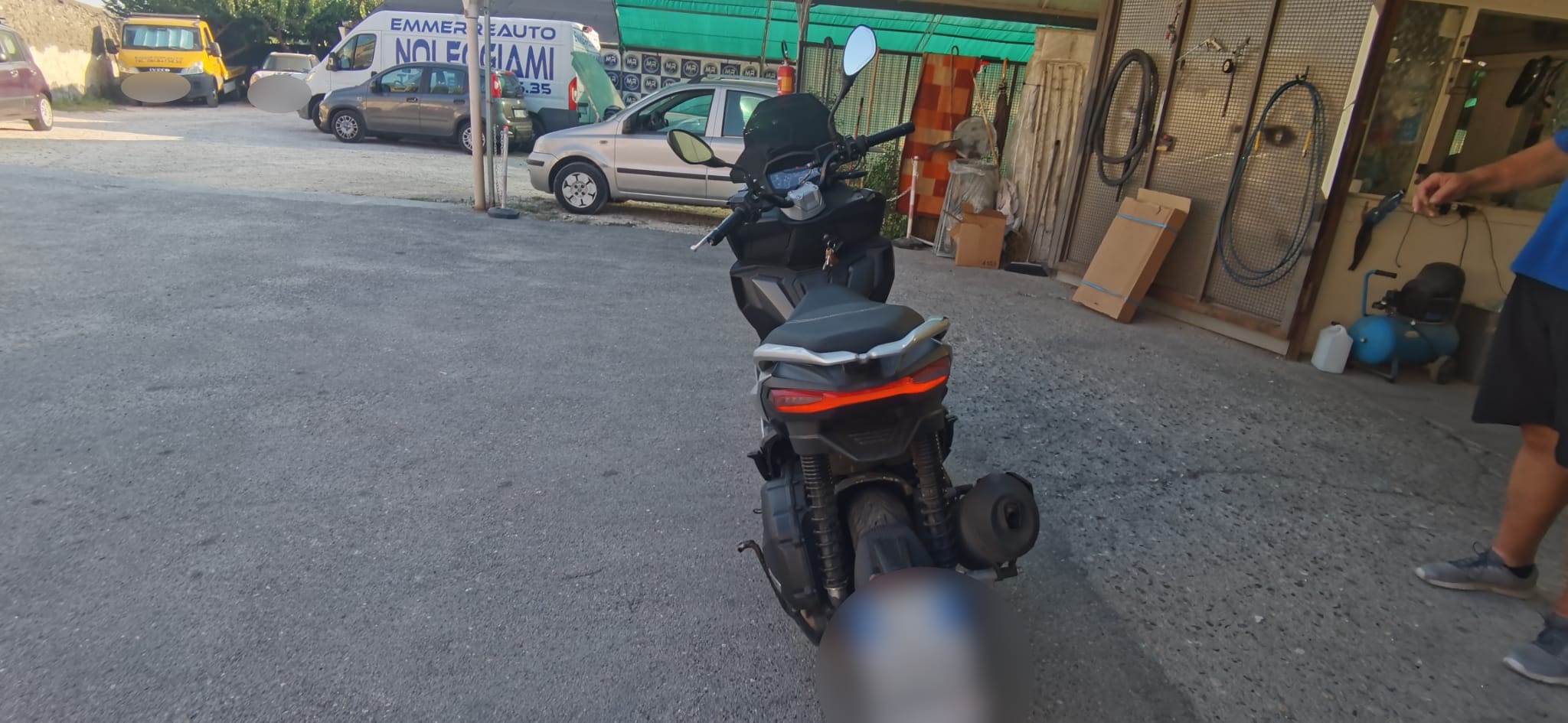 Aprilia SR GT 125 del 2022 USATO