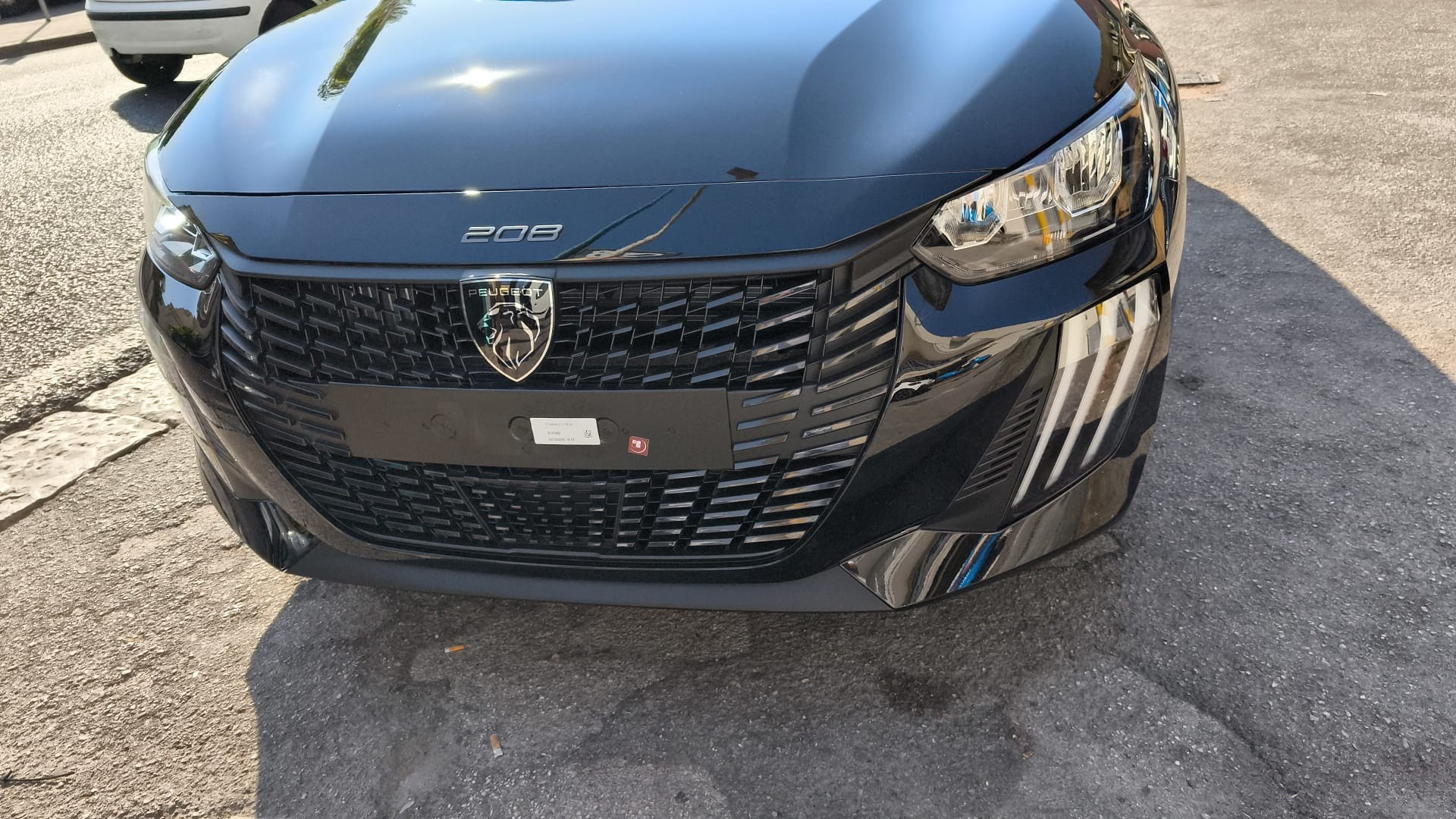 Peugeot 208 PureTech 100 5 porte Style KM0 2025