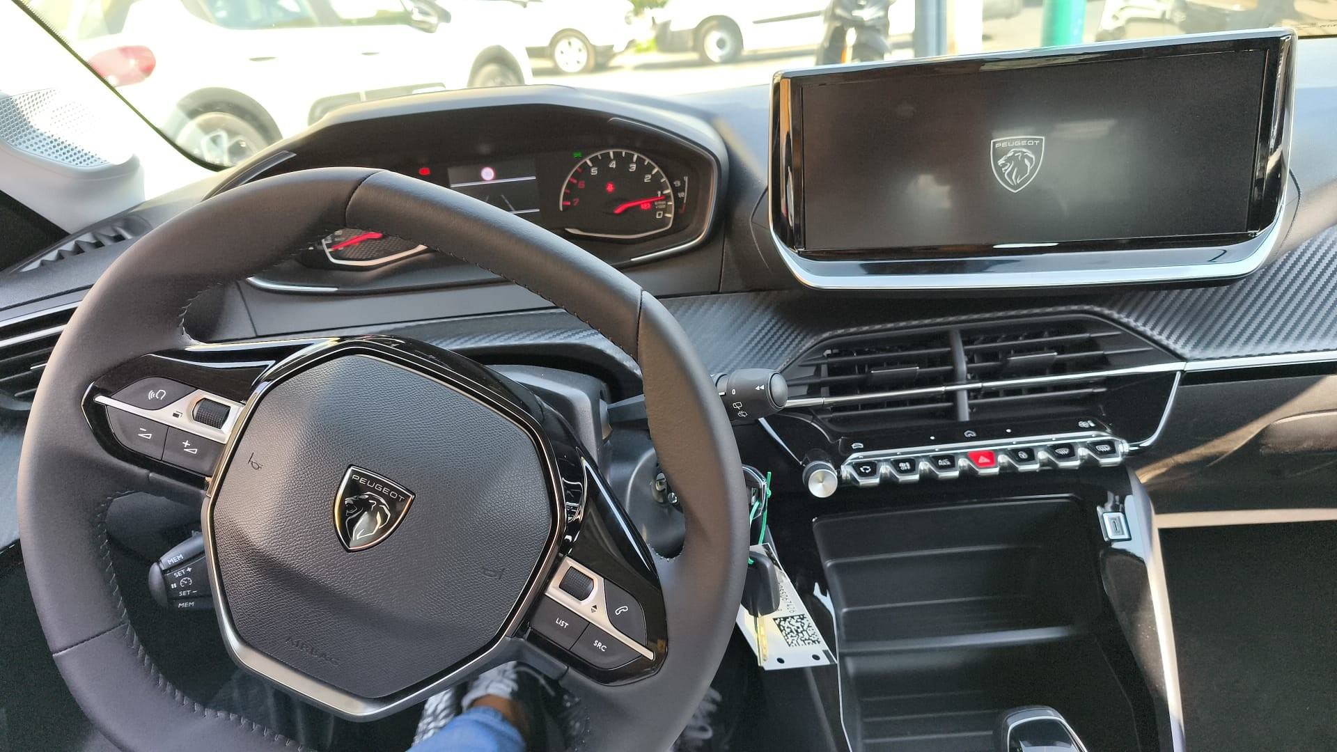 Peugeot 208 PureTech 100 5 porte Style KM0 2025