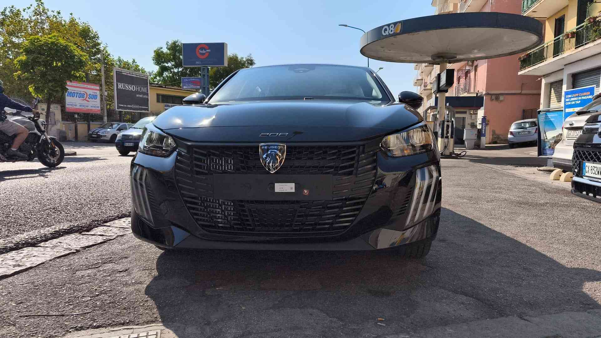 Peugeot 208 PureTech 100 5 porte Style KM0 2025