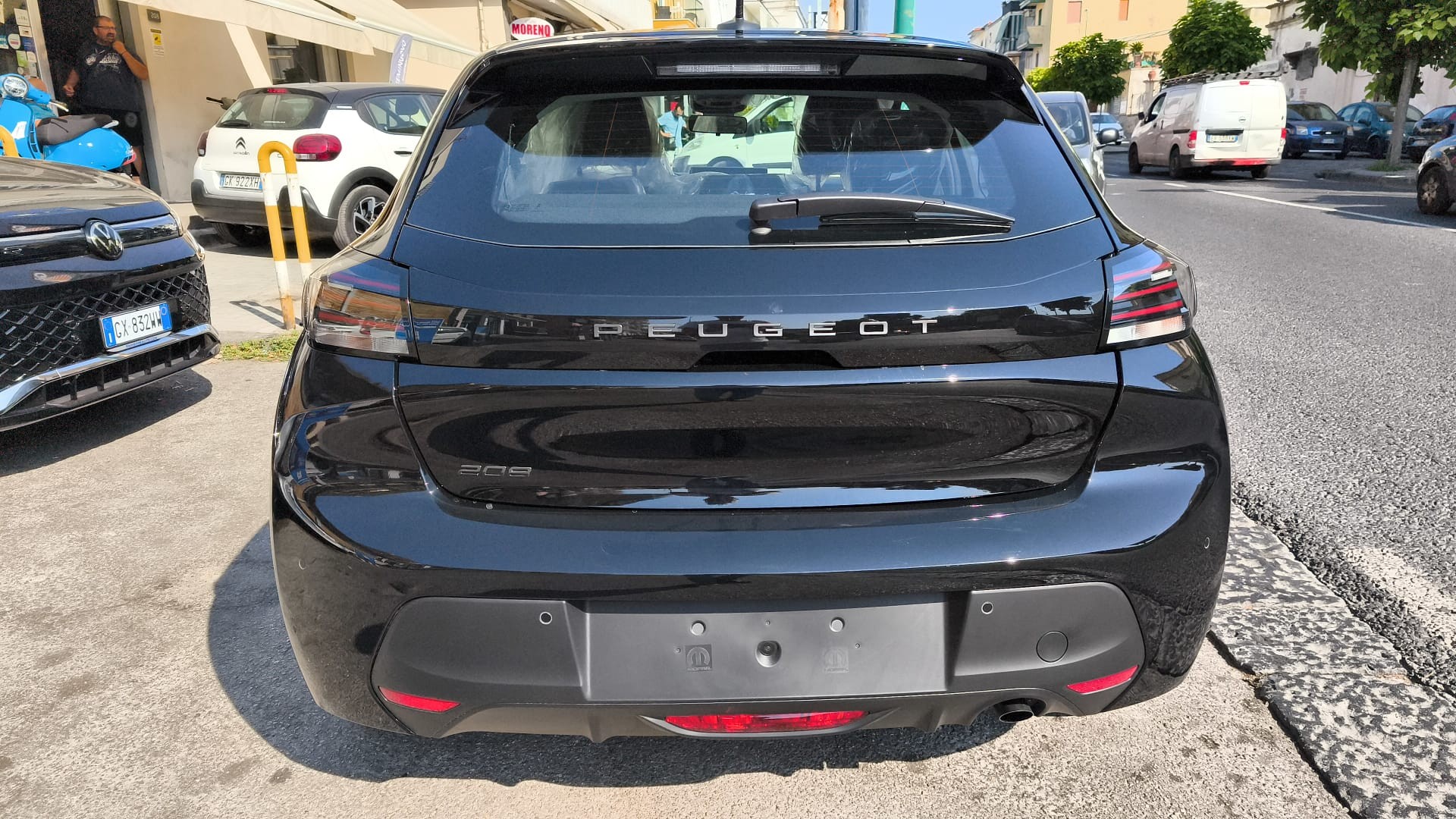 Peugeot 208 PureTech 100 5 porte Style KM0 2025