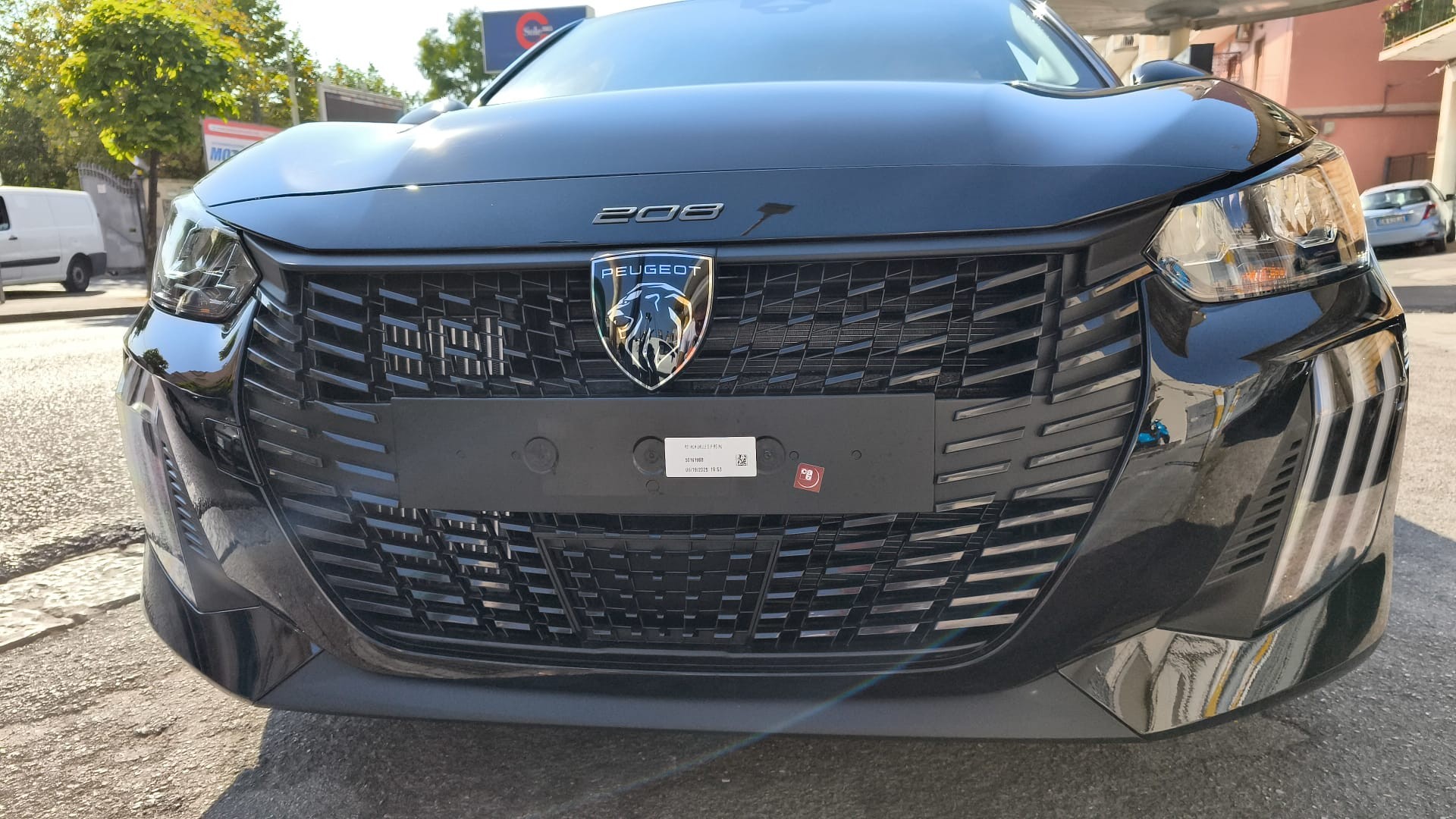 Peugeot 208 PureTech 100 5 porte Style KM0 2025