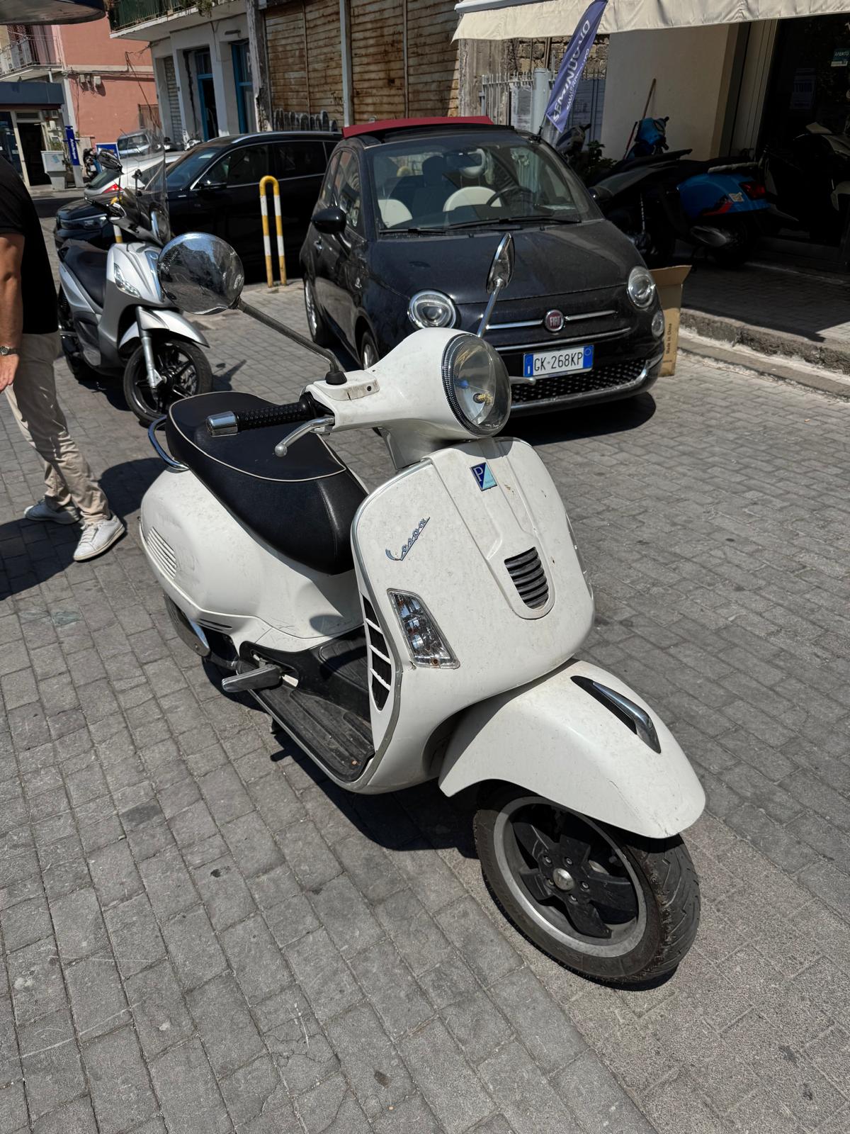 Vespa 300 Piaggio Scooter Usato Piaggio Vespa 125 Vespa 300 Gts