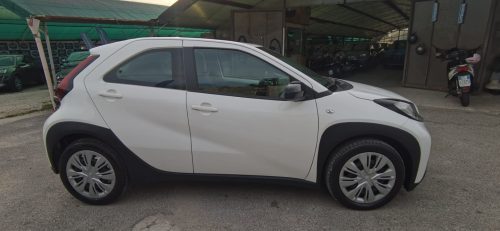 Toyota Aygo X 1.0 VVT-i 72 CV 5 porte 2022 USATO