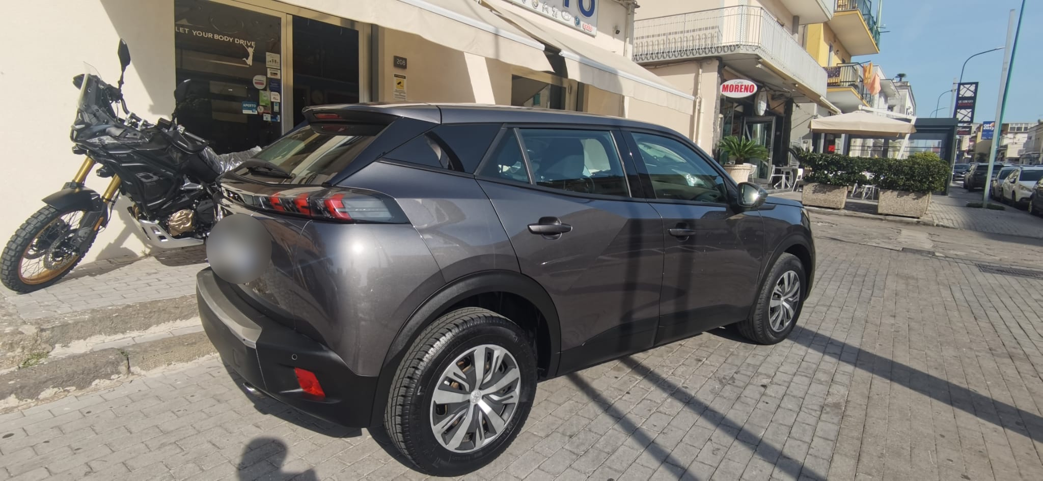 Peugeot 2008 1.5 BlueHDi 110 BUSINESS 2021 USATO