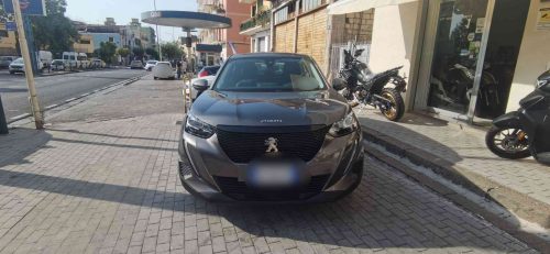 Peugeot 2008 1.5 BlueHDi 110 BUSINESS 2021 USATO
