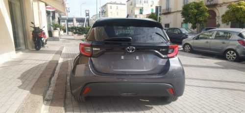 Toyota Yaris 1.5 Hybrid 5 porte Trend NUOVA