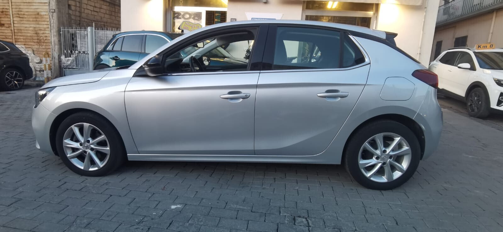 Opel Corsa 1.2 Elegance benzina 2022 USATO