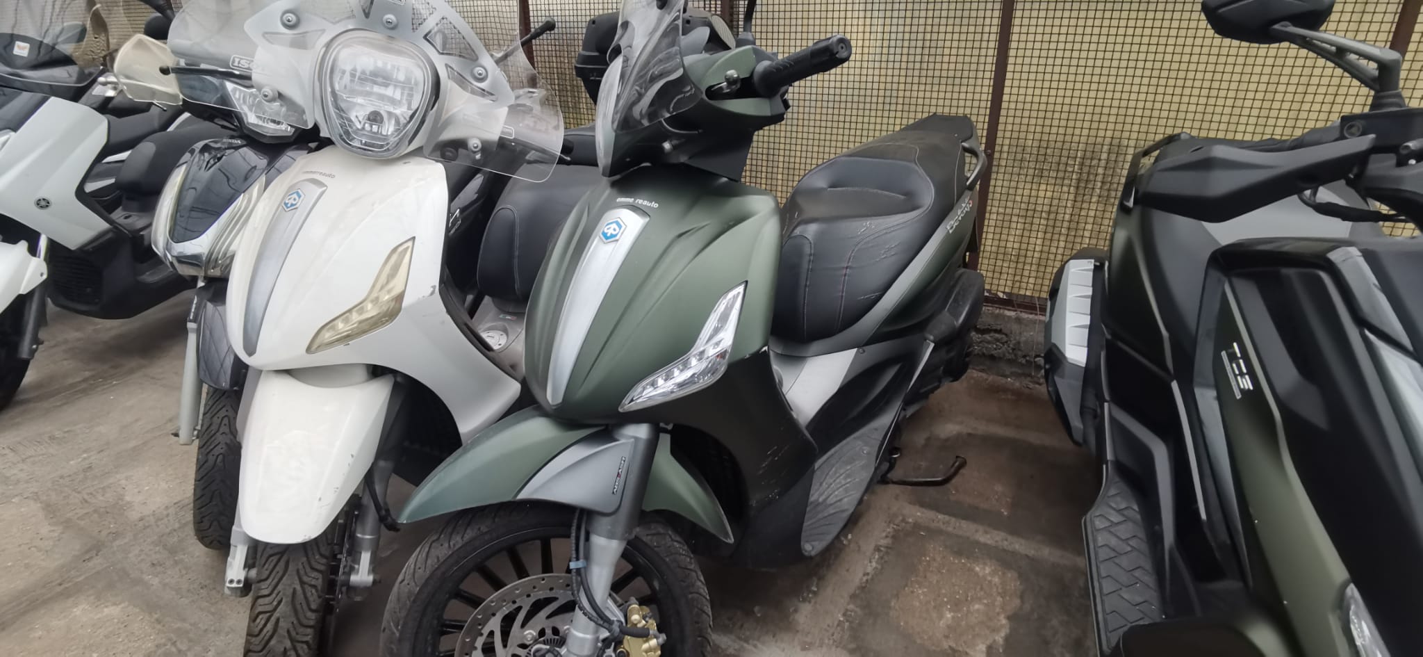 Piaggio BEVERLY 300 DEL 2018 USATO