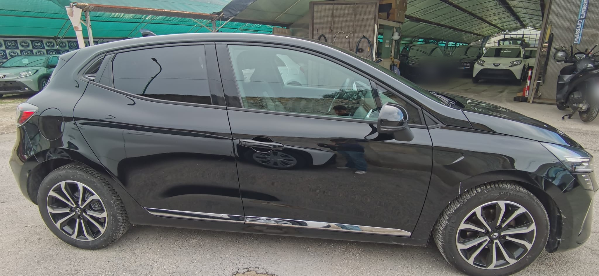 Renault Clio 1.0 TCe 90 CV 5 porte Techno 2024 USATO