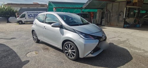 Toyota Aygo 1.0 CVT-i 69 CV 5P CONNECT 2016 USATO