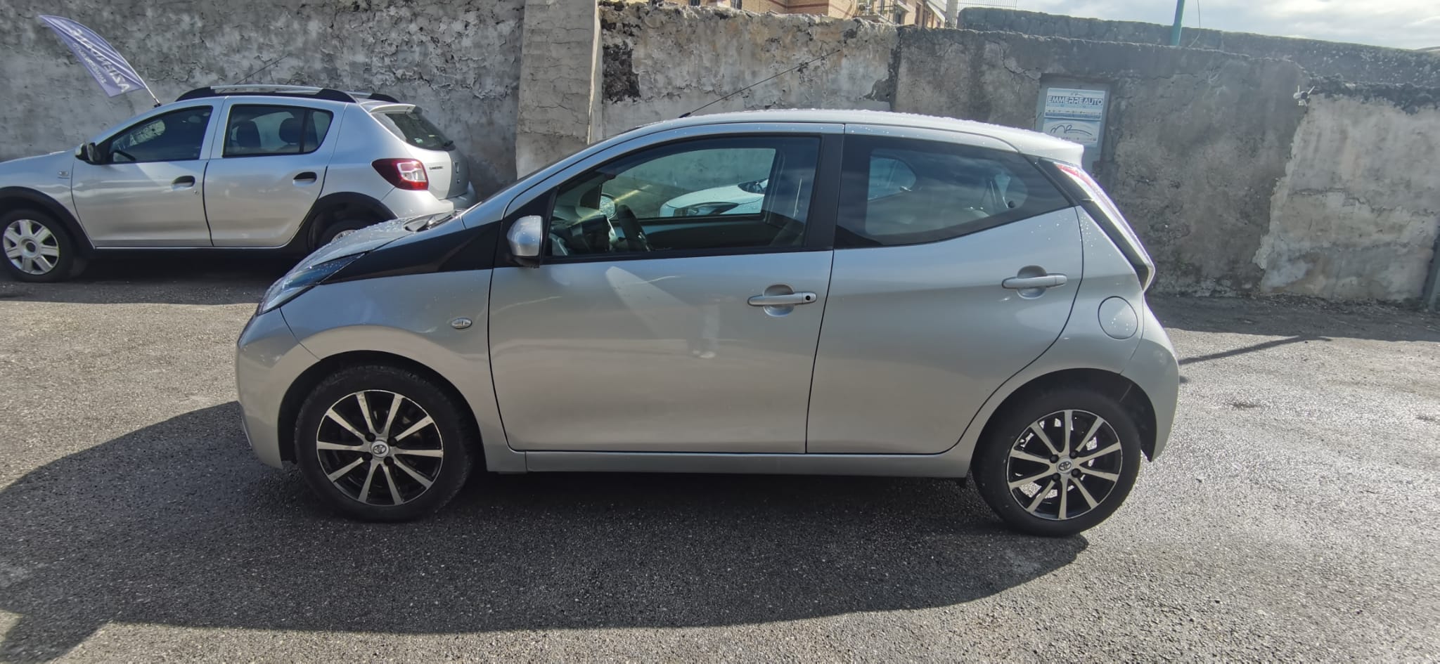 Toyota Aygo 1.0 CVT-i 69 CV 5P CONNECT 2016 USATO