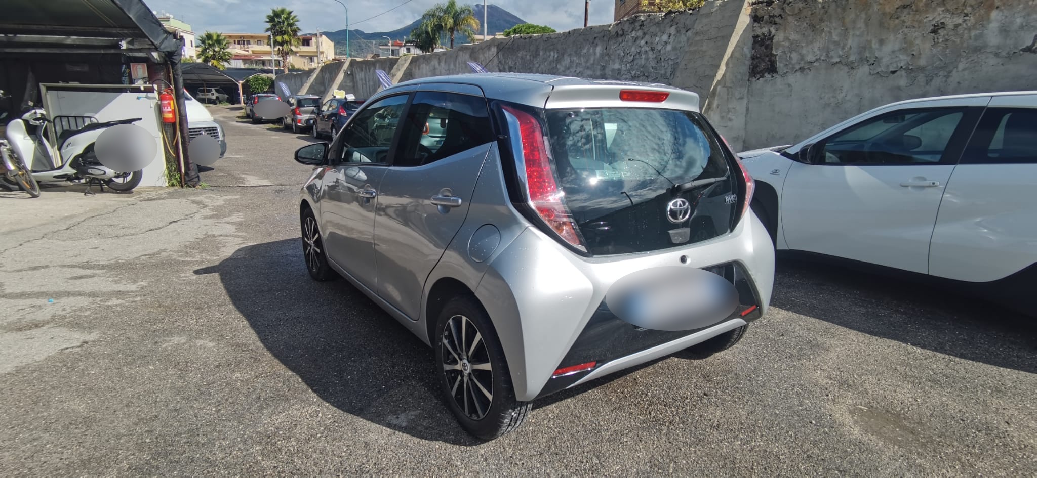 Toyota Aygo 1.0 CVT-i 69 CV 5P CONNECT 2016 USATO