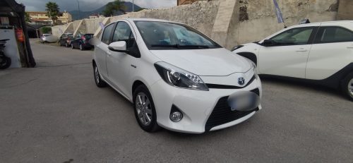 Toyota Yaris 1.5 Hybrid 5 porte 2014 USATO