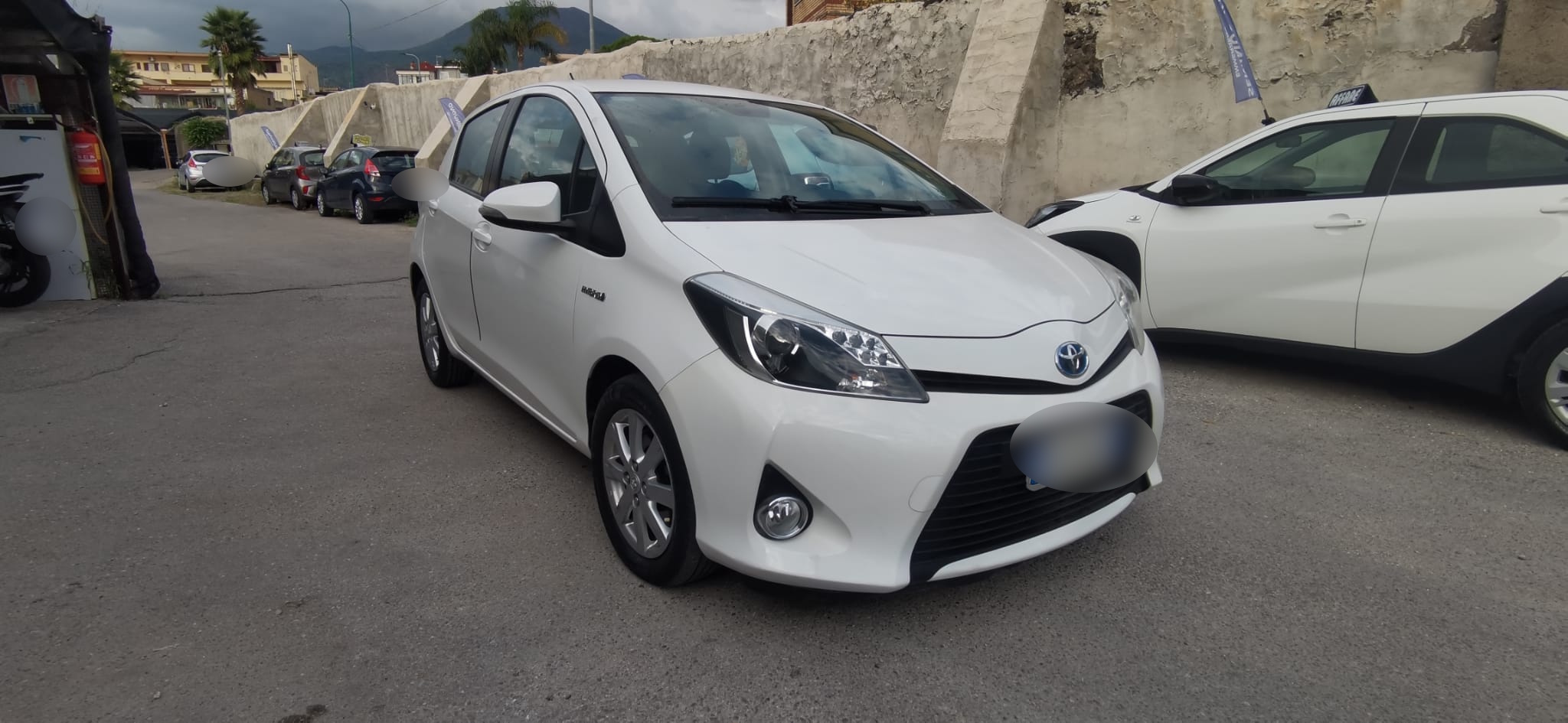 Toyota Yaris 1.5 Hybrid 5 porte 2014 USATO