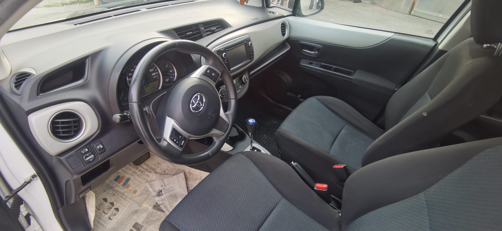 Toyota Yaris 1.5 Hybrid 5 porte 2014 USATO