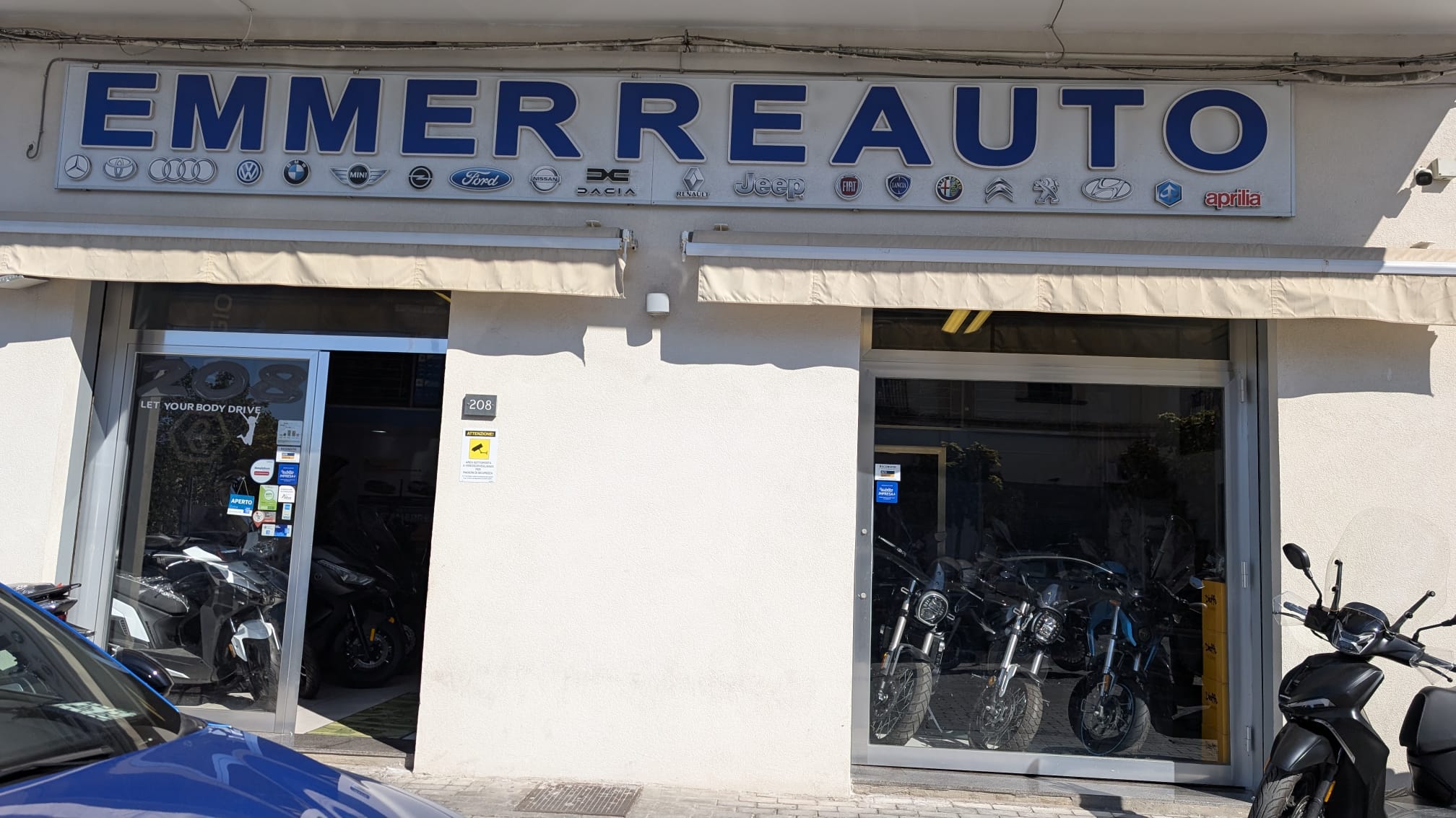 Emmerre Auto Showroom