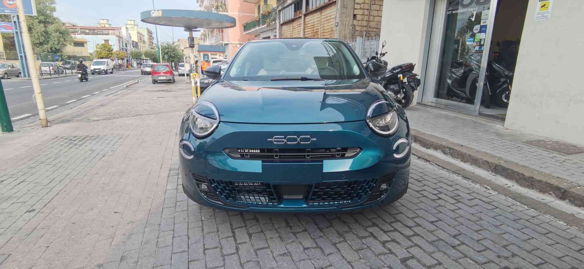 Fiat 600 1.2 Hybrid 100CV MHEV La Prima automatica KM0 2025