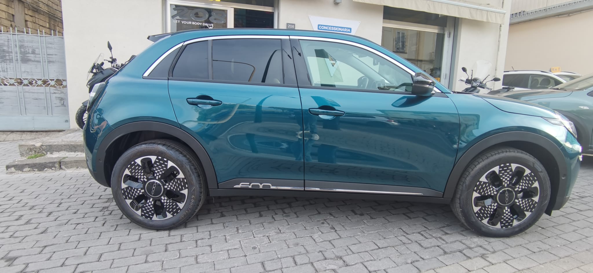 Fiat 600 1.2 Hybrid 100CV MHEV La Prima automatica KM0 2025
