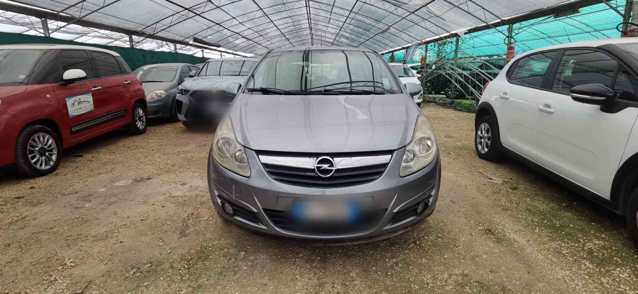 Opel Corsa 1.2 5 porte benzina 2007 USATO