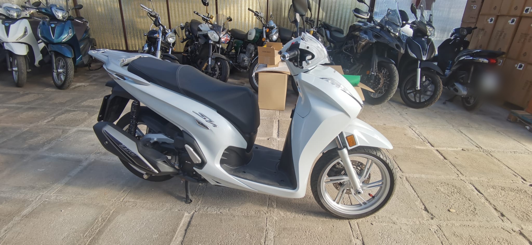 HONDA SH 350 DEL 2021 USATO