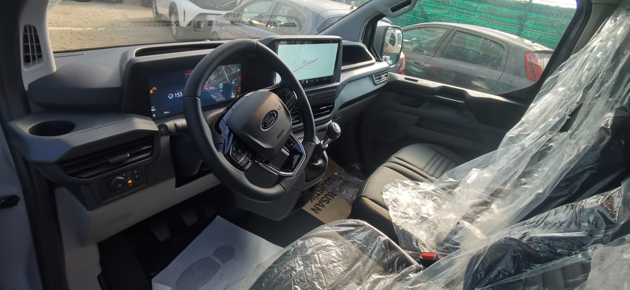 Ford custom tran van 2.0 150cv KM0