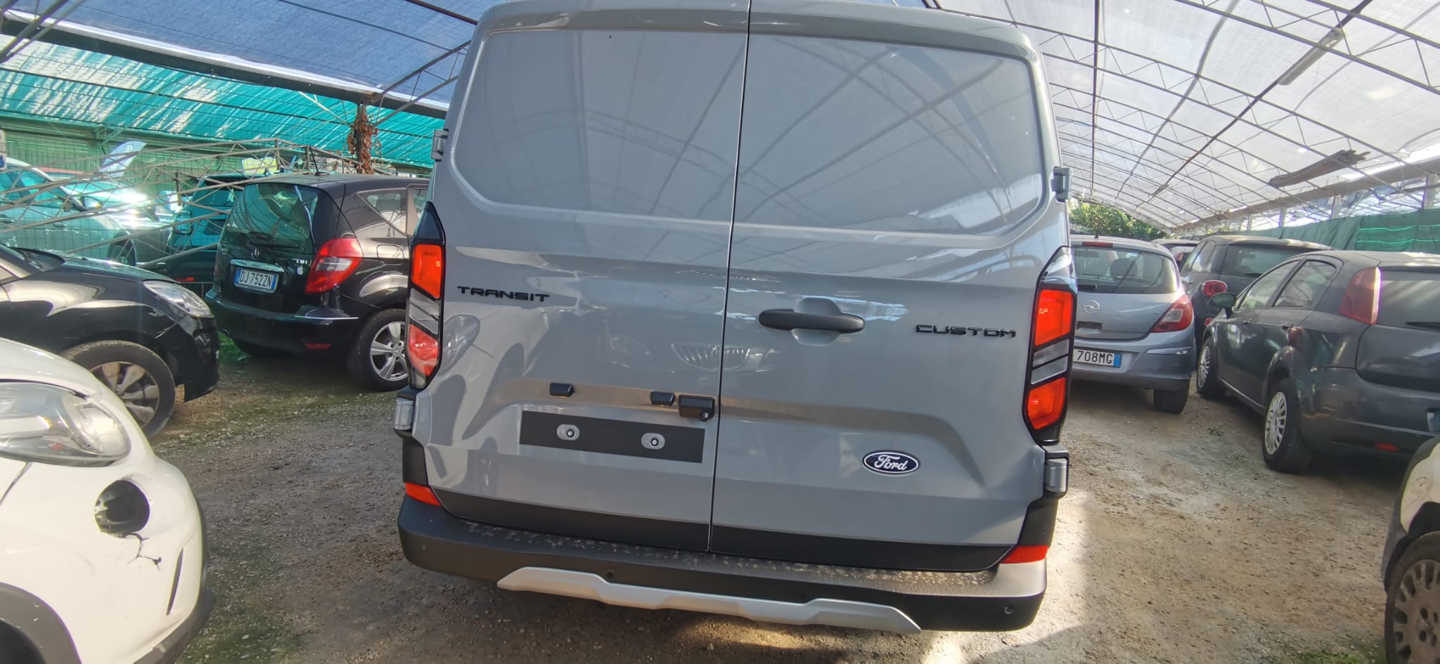 Ford custom tran van 2.0 150cv KM0