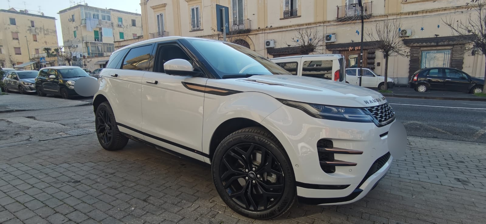 Range Evoque 2.0D I4 180 CV AWD Auto R-Dynamic USATO 2020