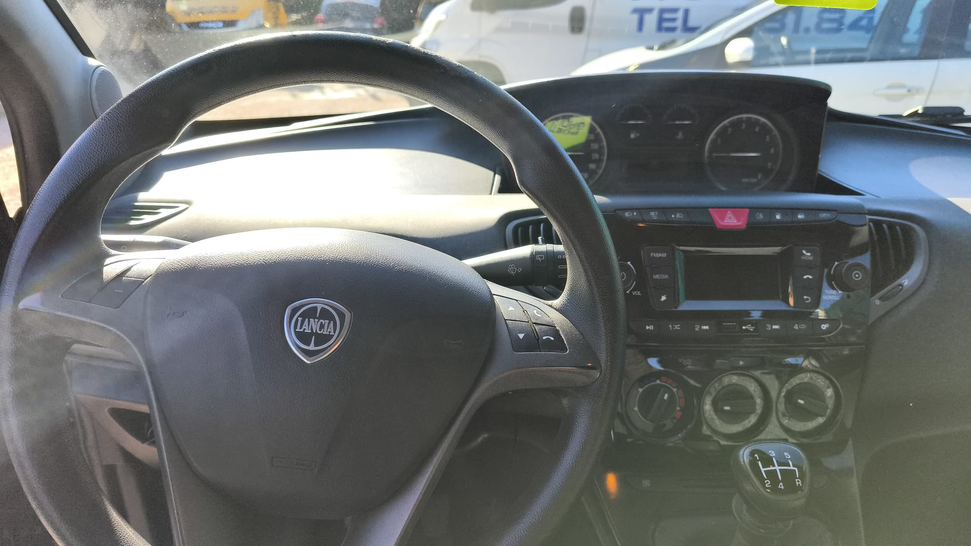 Lancia Ypsilon 1.2 69 CV 5 porte GPL 2018 USATO