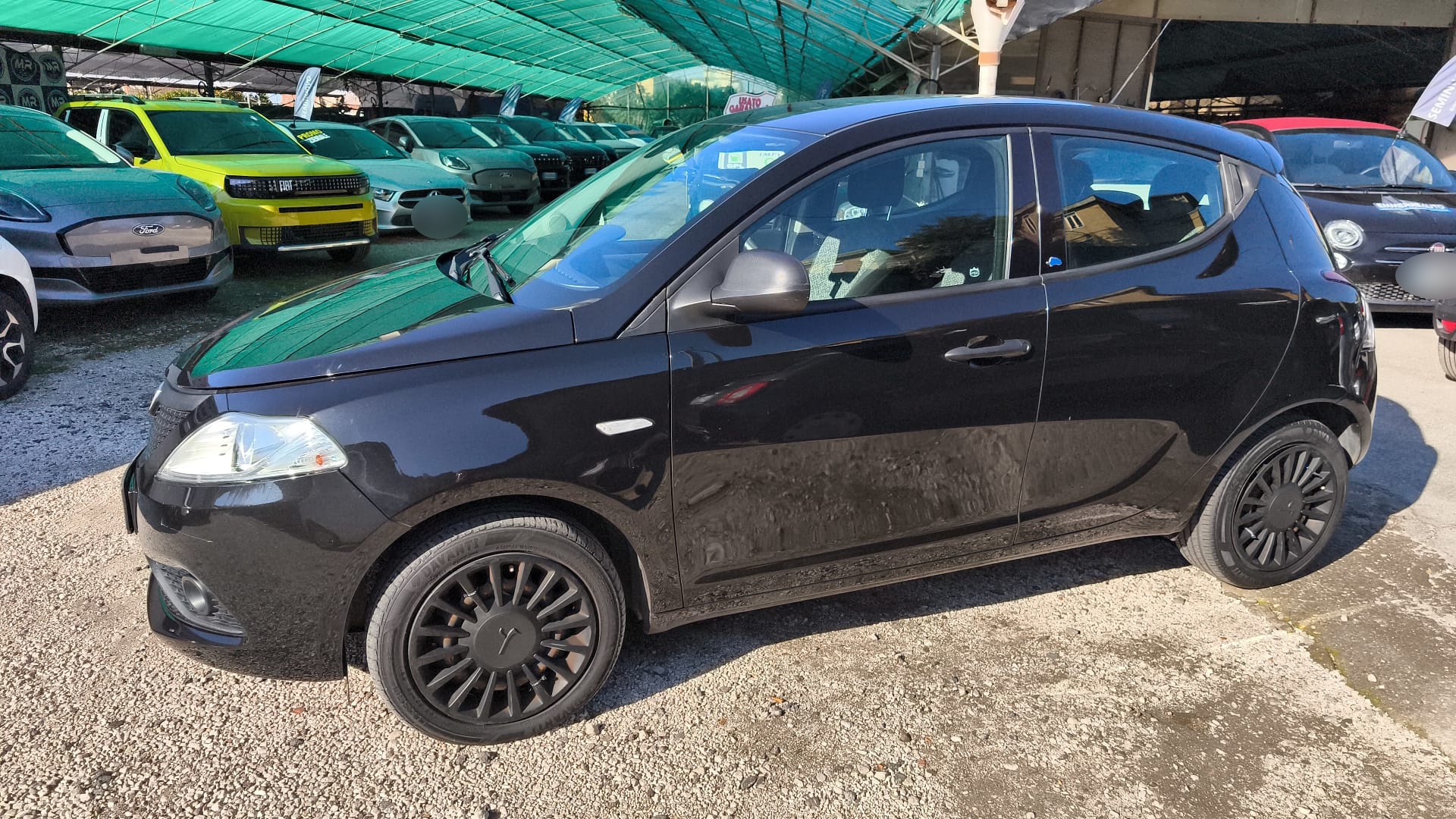 Lancia Ypsilon 1.2 69 CV 5 porte GPL 2018 USATO