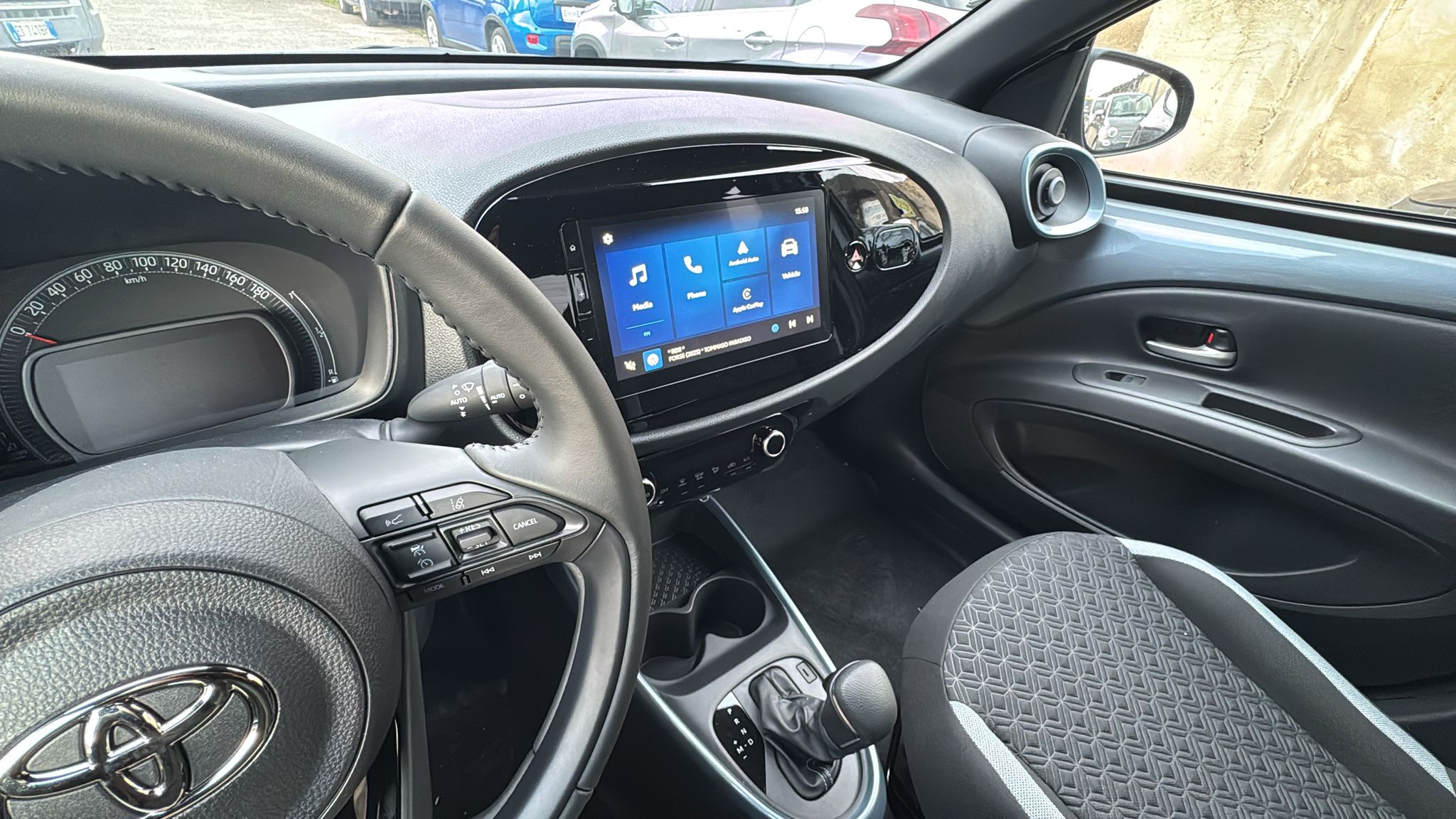 Toyota Aygo X 1.0 BZ 72 CV 5p AUTOMATICA Trend KM0 2025