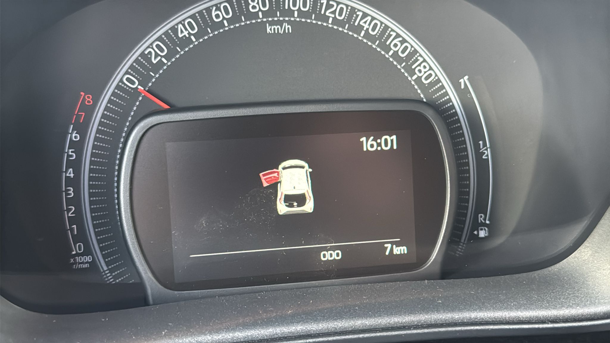 Toyota Aygo X 1.0 BZ 72 CV 5p AUTOMATICA Trend KM0 2025