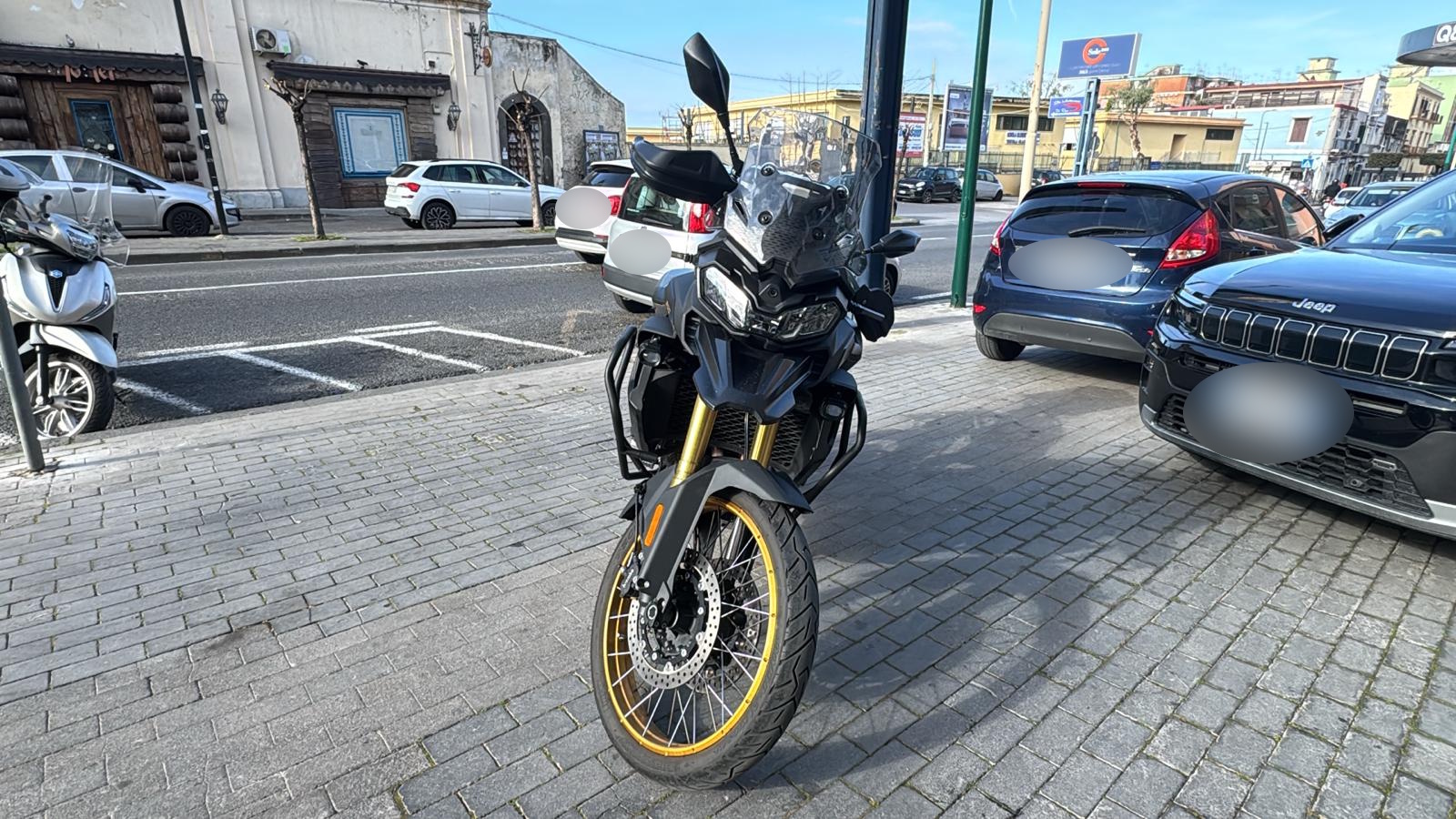 Voge Valico 900 DEL 2025 USATO