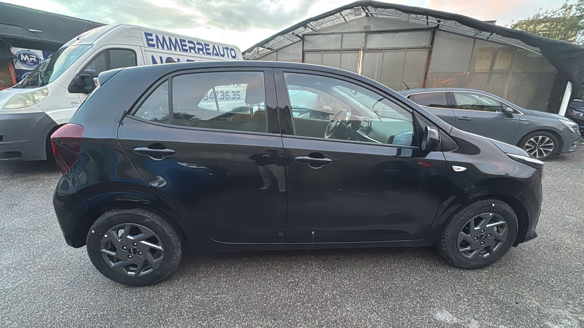 Kia Picanto 1.0 benzina 5 porte Urban KM0 2025