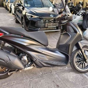 Piaggio Beverly 400 DEL 2023 USATO