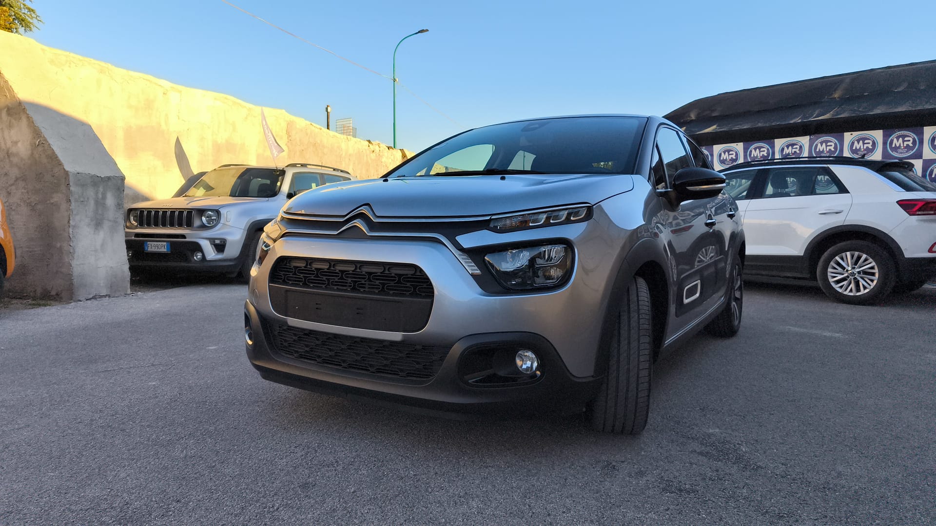 Citroen C3 1.2 PureTech 83 cv Shine 2023 USATO