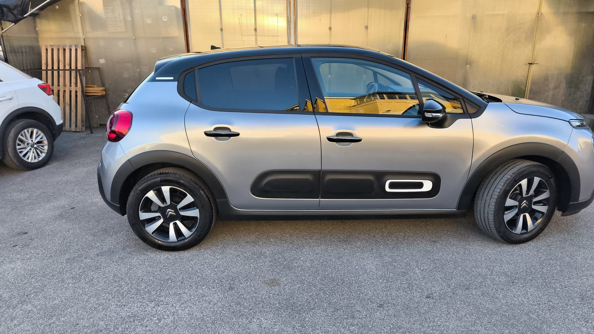 Citroen C3 1.2 PureTech 83 cv Shine 2023 USATO