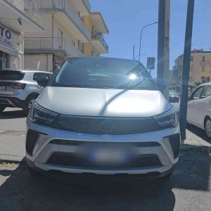 Opel Crossland 1.2 benzina 130 CV automatica Elegance 2024 USATO