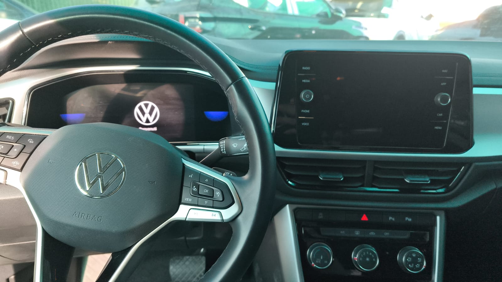 Volkswagen T-Roc 1.5 TSI BENZINA 150CV 2024 USATO